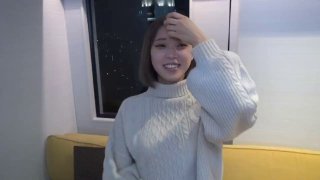 模特黑絲豹紋 情趣小野貓跟兩位小哥3P 后入爆草嘴里也不閑著 多体位蹂躪
